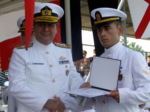 Deniz Astsubayların Diploma Heyecanı