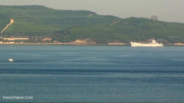 Rus Savaş Gemisi Ladnyy, Boğazdan geçti.
