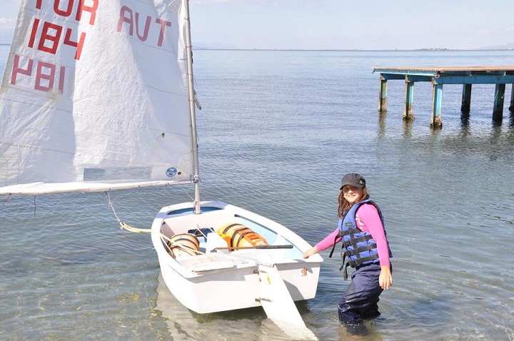 İzmirli Öğrenciden Türkiye 1.liği…