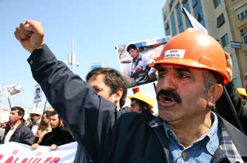 Tersane İşçileri TBMM Önünde