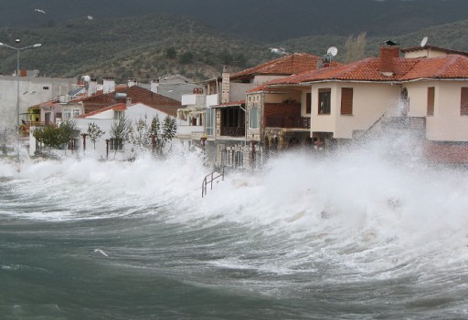 Lodos Bu Akşam Etkisini Kaybedecek