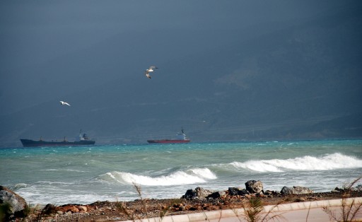 Hatay'da Balıkçılar Denize Açılamadı