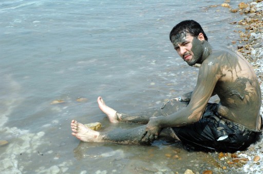 Lut Gölünde Şifa Arıyorlar