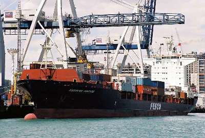 Korsanlar bu kez Rus gemisine saldırdı