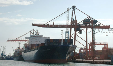 Mersin Limanı&#039;nda yük trafiği arttı