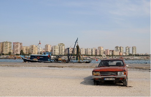 Yat Limanı Şoför Eğitim Sahası Oldu