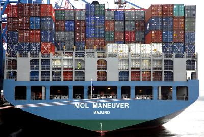 MOL Maneuver ve Zhen He gemileri çarpıştı