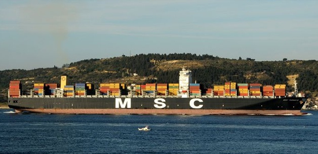 MSC Taranto, Çanakkale Boğazı'nı Kapattı