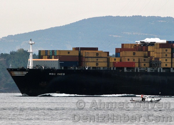 MSC INES Çanakkale&#039;den Geçti