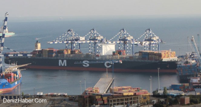 4 Futbol Sahası Büyüklüğündeki Gemi