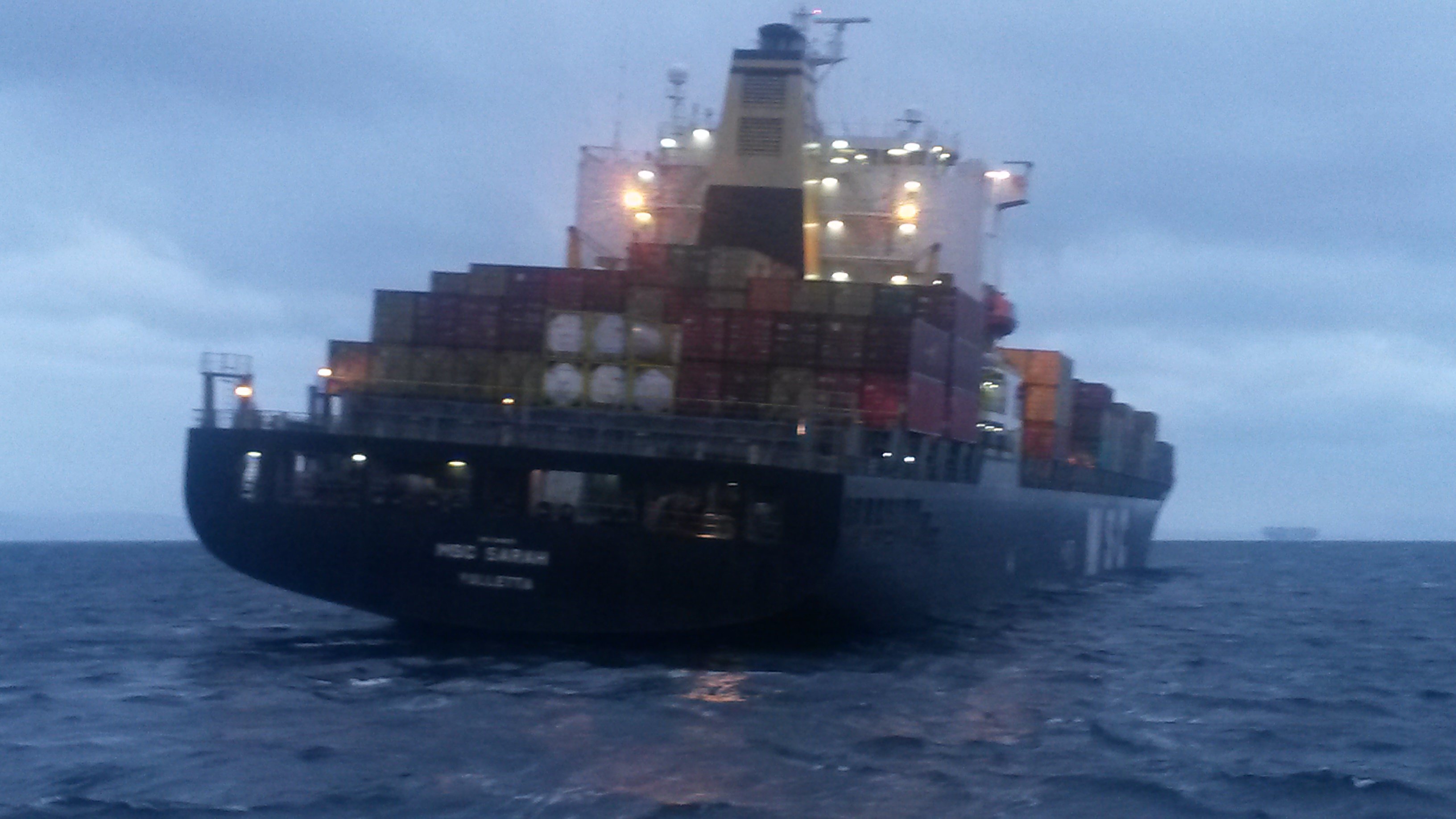 MSC Sarah, Çardak Bankında Karaya Oturdu