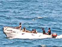 Korsanlarla Savaşa Hindistan da Katılıyor