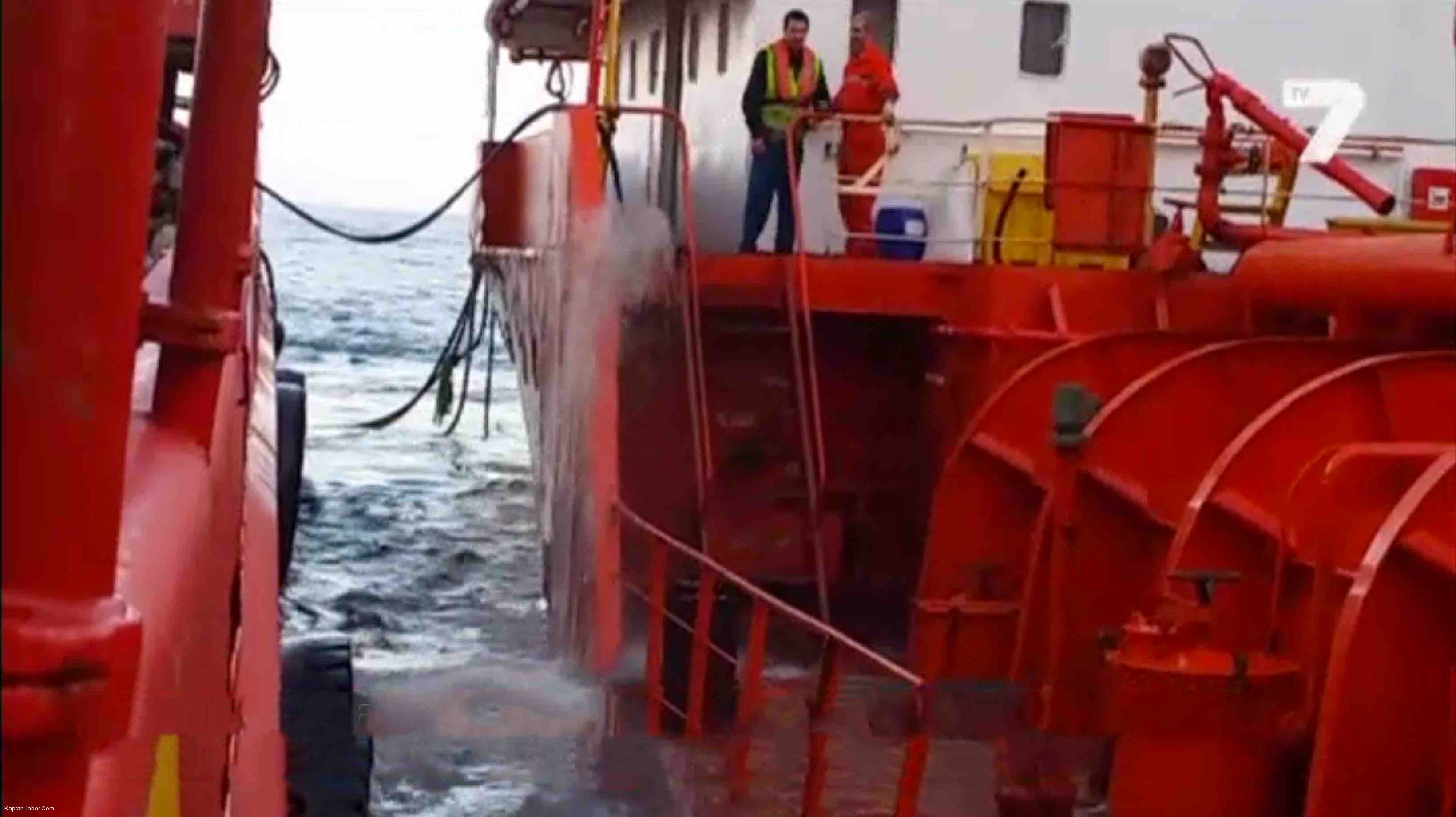 Türk tankeri M/T Pazar Karadeniz'de batıyordu