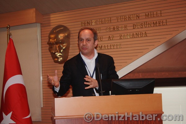 Muhtaroğlu: 'Gümrük Sorunu ile Yetkililer İlgilenmeli'