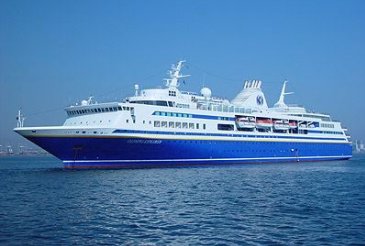 Gerilim ve terör, 600 kişilik gemiyi kaçırdı