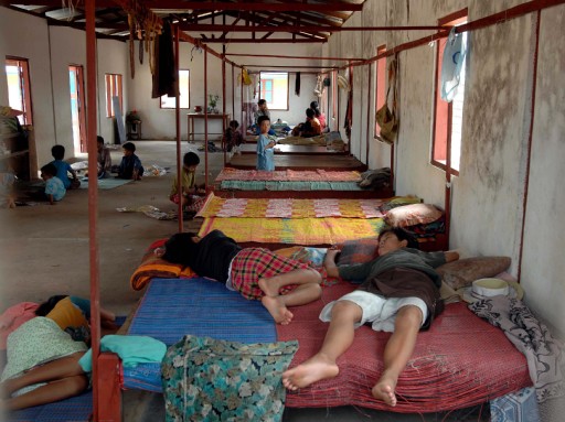 Felaketin Görüntüleri Karaborsada