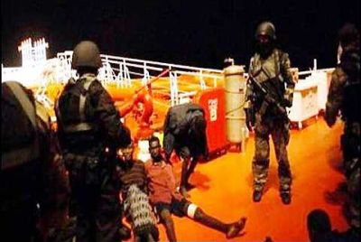 Korsanlara bir baskın da Malezya Donanmasından