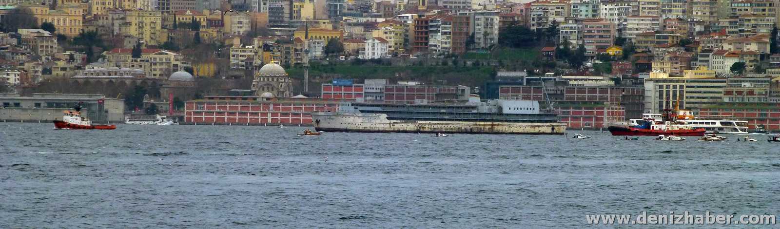 Boğazdan Geçti Söküme Gidiyor