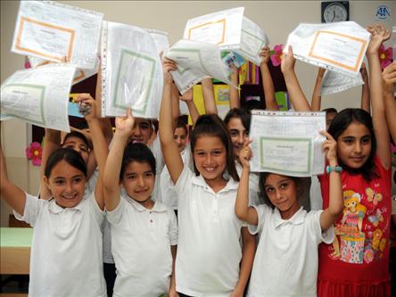 Okullarda Karne Heyecanı