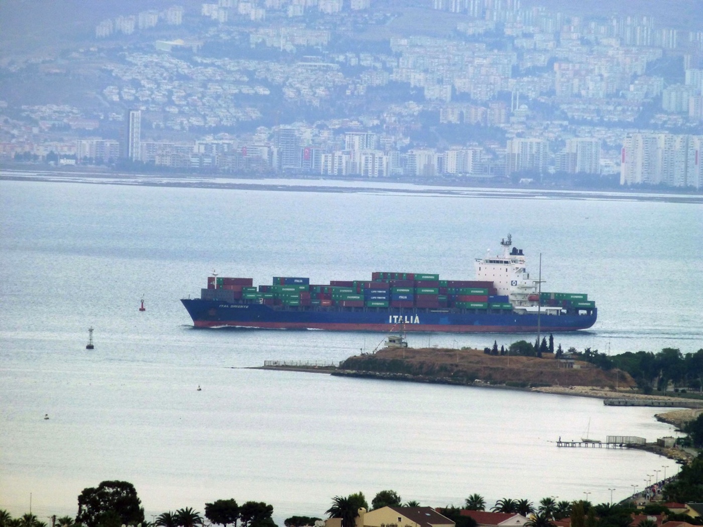 ITAL ORIENTE İzmir Limanından Çıkarken