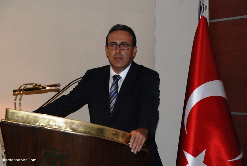 &quot;WMDPE -2016&quot; Bayrağı Özkan Poyraz&#039;a Verildi