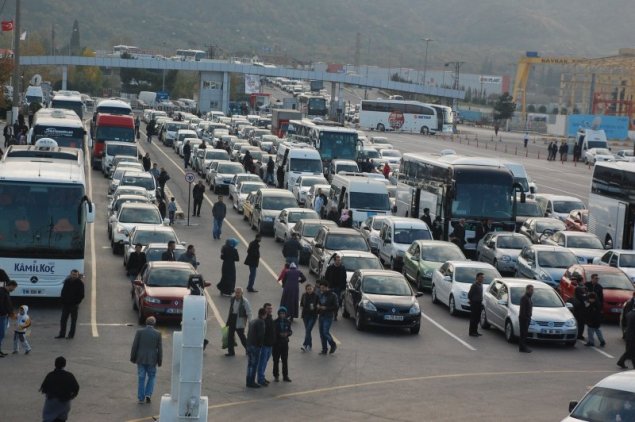 Parayı Bastıran Bu Kuyrukta Beklemeyecek