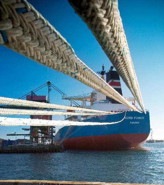 Demirde bekleyen capesize sayısı azaldı