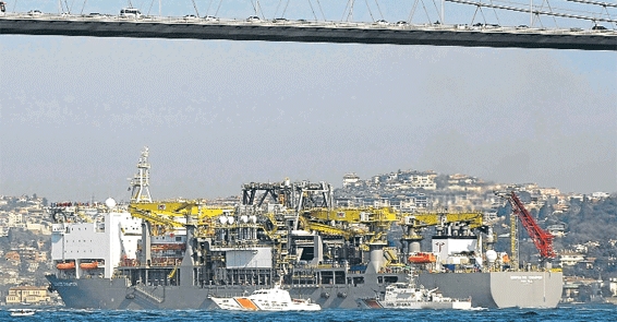 Deepwater Champion Monte Ediliyor