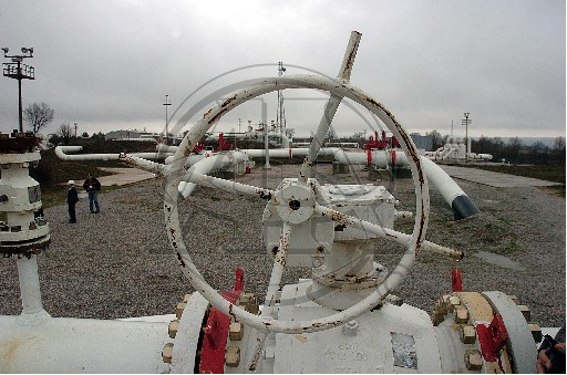 Petrol Fiyatları Yüksek Seyrediyor