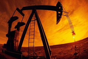 Azerbaycan petrolde Rus yörüngesine giriyor