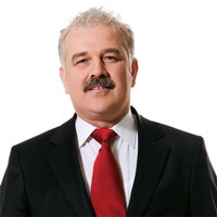 "Direnişin simgesi tersaneye giremedik "