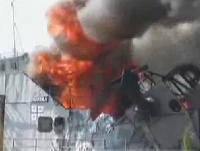 Poti Limanı Rus Bombardımanı Altında