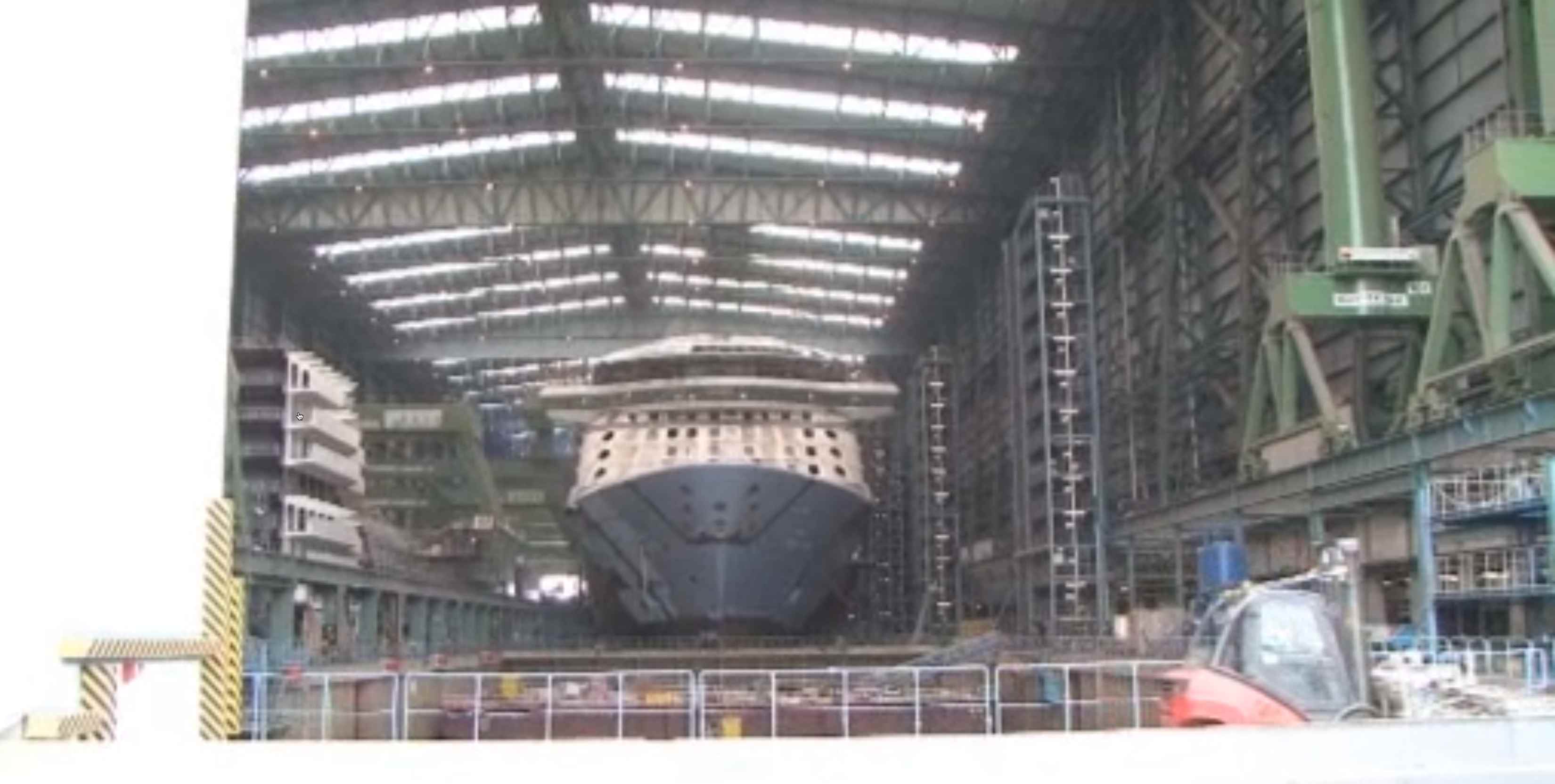 Almanların Yeni İnşasında Yangın Çıktı