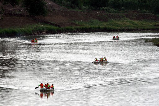 Dicle Nehri'nde Rafting Yarışları