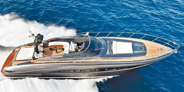 Huzurlarınızda en büyük Riva Rivale