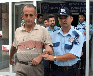 Kaptan, batan gemiden zorla indirilmiş