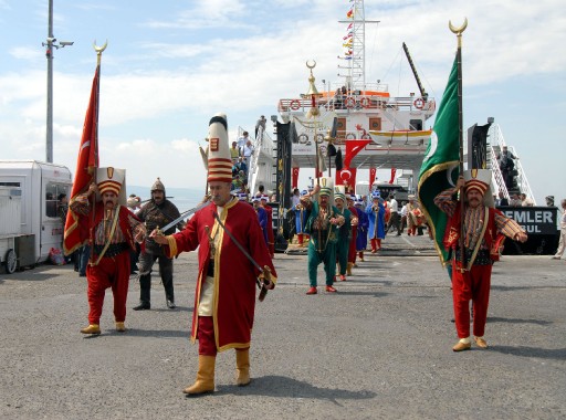 600 Sene Sonra Rumeli'ye Feribotlu Geçiş