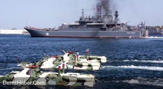 Karadeniz’e 12 Savaş Gemisi Gönderiyor