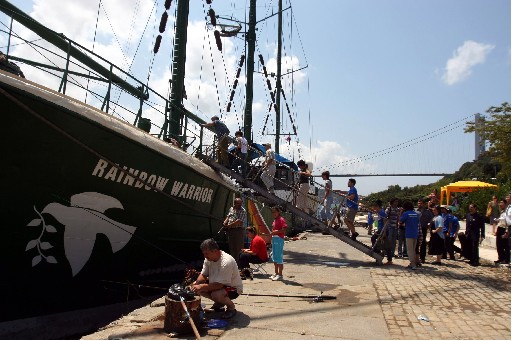 &quot;Rainbow Warrior&quot; İstanbul&#039;a Geliyor...