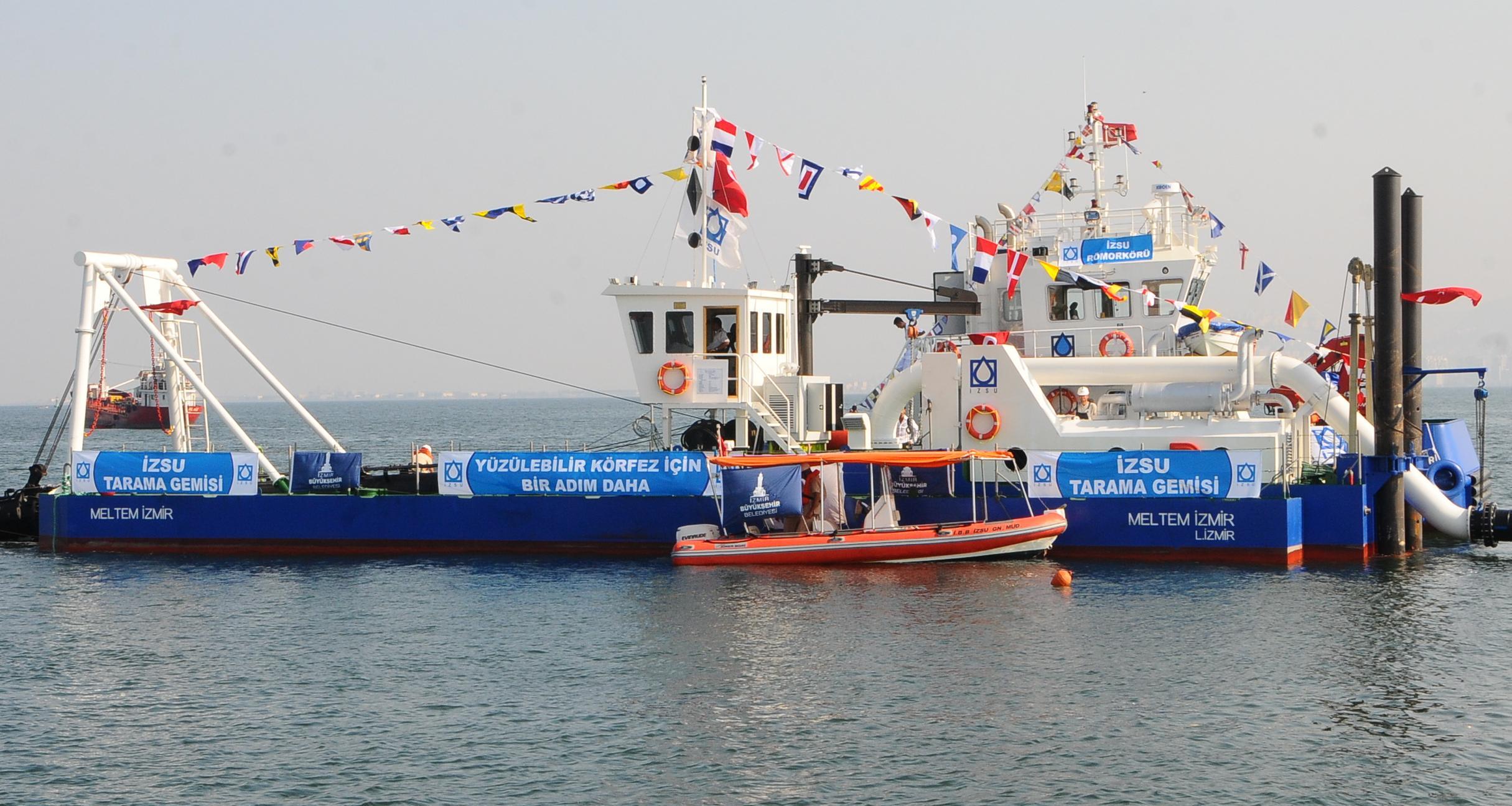 Tarama gemisi ve römorkör hizmete girdi