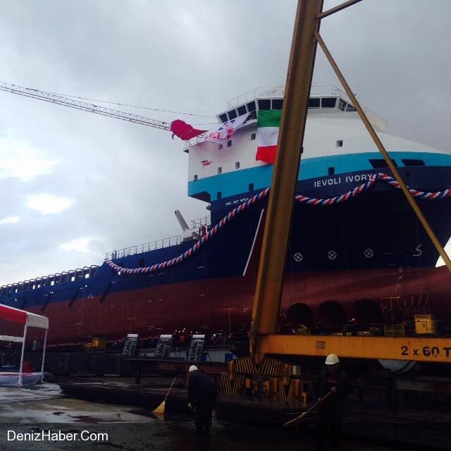 &quot;IEVOLI IVORY&#039; Denizle Buluştu