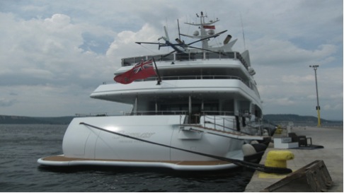 M/V Samar Yatı Kepez Limanında