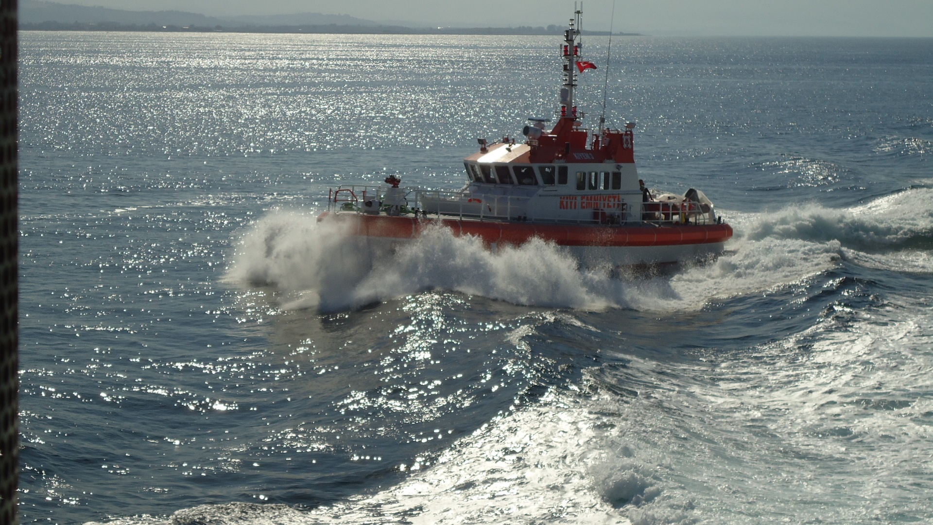 Özata Tersanesi yaptı, teslim etti