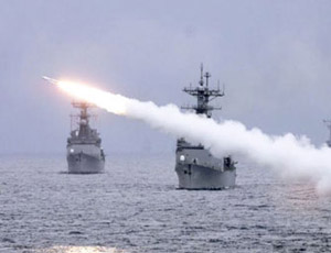 'Savaş Gemisi Vurulmadı'