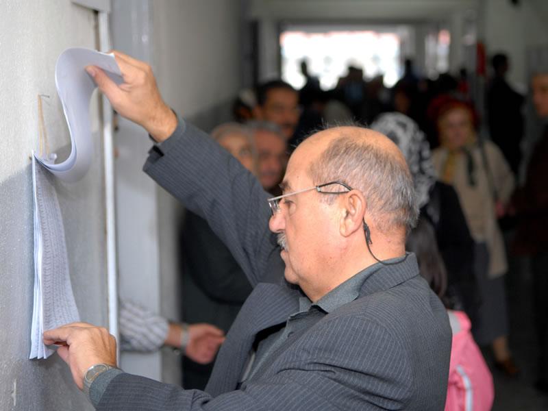 YSK 'Seçmen Listeleri'ni Görüşüyor