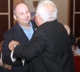 Günün Sorusu: Bu Adamlar Ne Yapıyor?