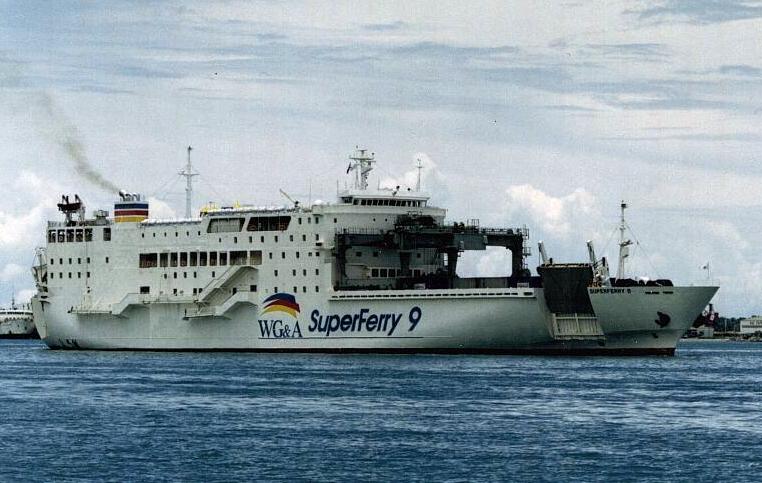 Superferry-9 Battı, En az 5 ölü var