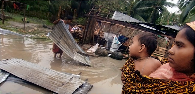 Bangladeş&#039;te Sidr Felaketi: 3 Bin Ölü