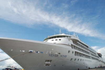 Bu Gemide Her Yolcuya Bir Mürettebat Düşüyor