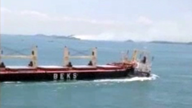 Türk Gemisi Singapur Boğazında Çarpıştı